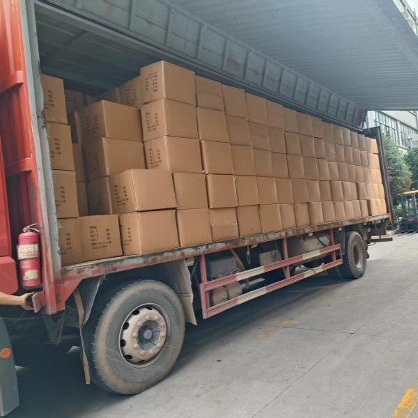 Yiwu Kebon Healthcare breidt zich uit naar de Europese markt met verzending van tactische medische kits