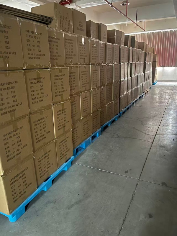 Yiwu Kebon Healthcare produceert met succes een nieuwe batch noodpakketten
